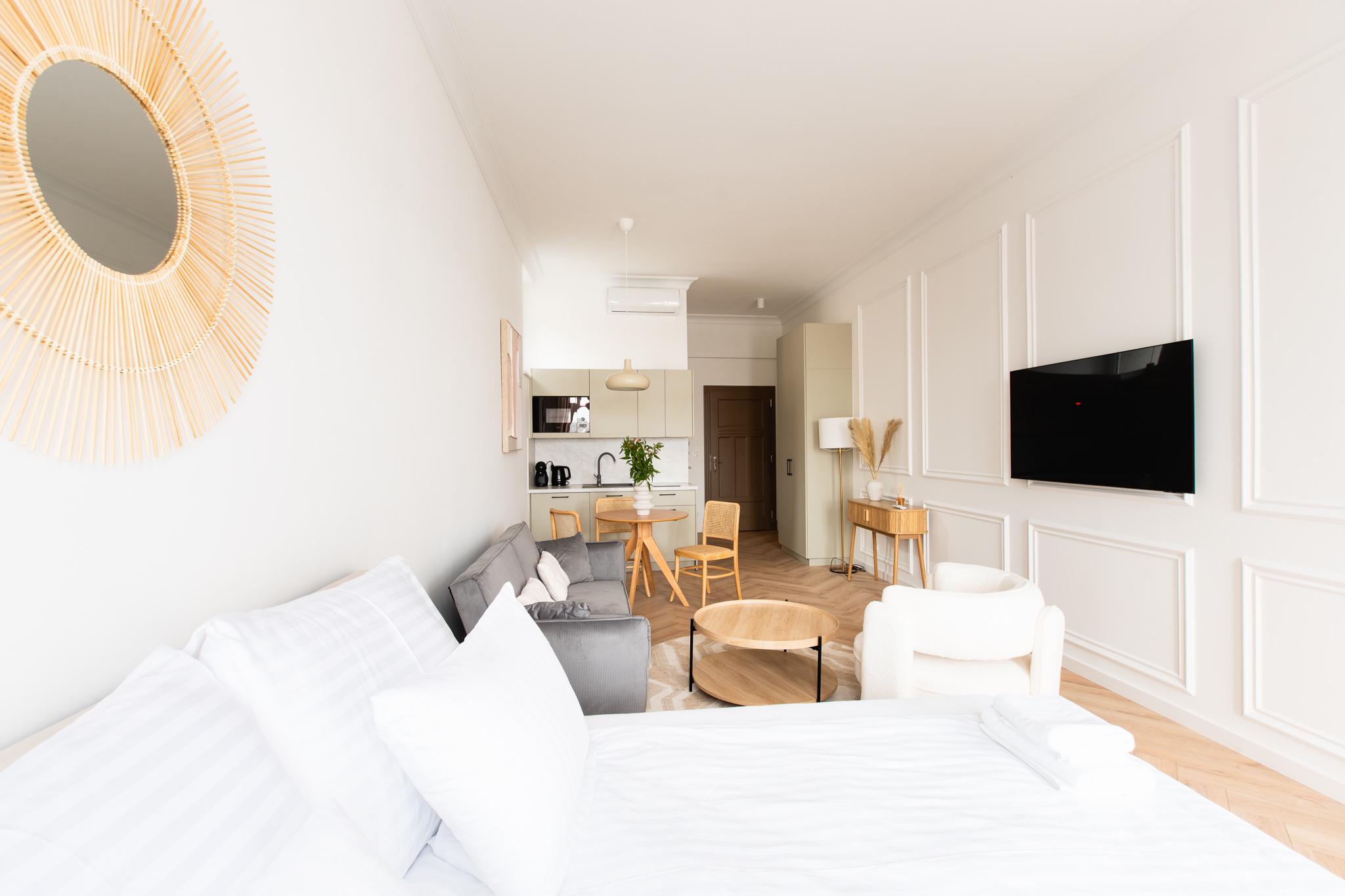 Każdą opcję zakwaterowania wyposażono w telewizor z płaskim ekranem z dostępem do kanałów satelitarnych. 